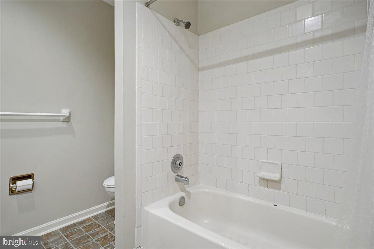 6725 ALPINE DR, ANNANDALE, Virginia 22003, 4 Bedrooms Bedrooms, ,2 BathroomsBathrooms,Residential,For sale,6725 ALPINE DR,VAFX2281434 MLS # VAFX2281434