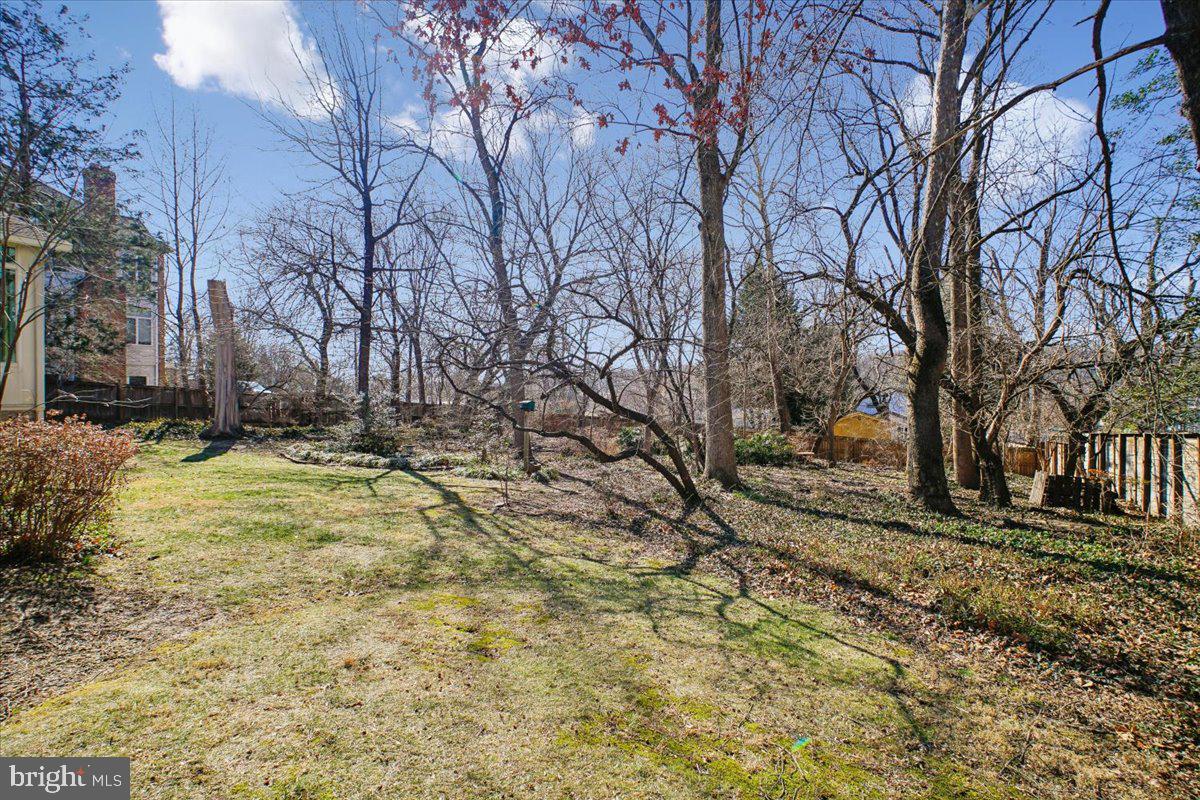 6725 ALPINE DR, ANNANDALE, Virginia 22003, 4 Bedrooms Bedrooms, ,2 BathroomsBathrooms,Residential,For sale,6725 ALPINE DR,VAFX2281434 MLS # VAFX2281434