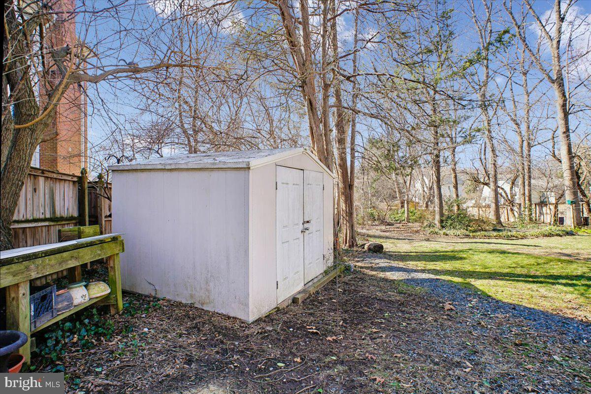 6725 ALPINE DR, ANNANDALE, Virginia 22003, 4 Bedrooms Bedrooms, ,2 BathroomsBathrooms,Residential,For sale,6725 ALPINE DR,VAFX2281434 MLS # VAFX2281434