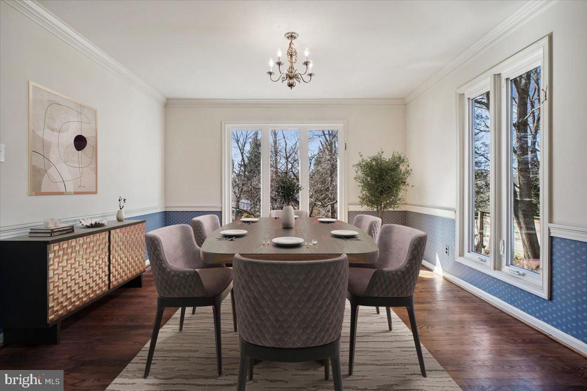 6725 ALPINE DR, ANNANDALE, Virginia 22003, 4 Bedrooms Bedrooms, ,2 BathroomsBathrooms,Residential,For sale,6725 ALPINE DR,VAFX2281434 MLS # VAFX2281434