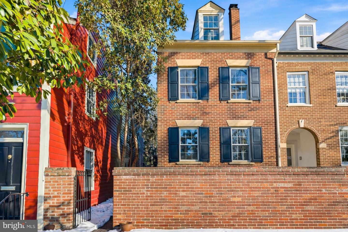 428 S FAIRFAX ST, ALEXANDRIA, Virginia 22314, 3 Bedrooms Bedrooms, ,4 BathroomsBathrooms,Residential,For sale,428 S FAIRFAX ST,VAAX2052282 MLS # VAAX2052282