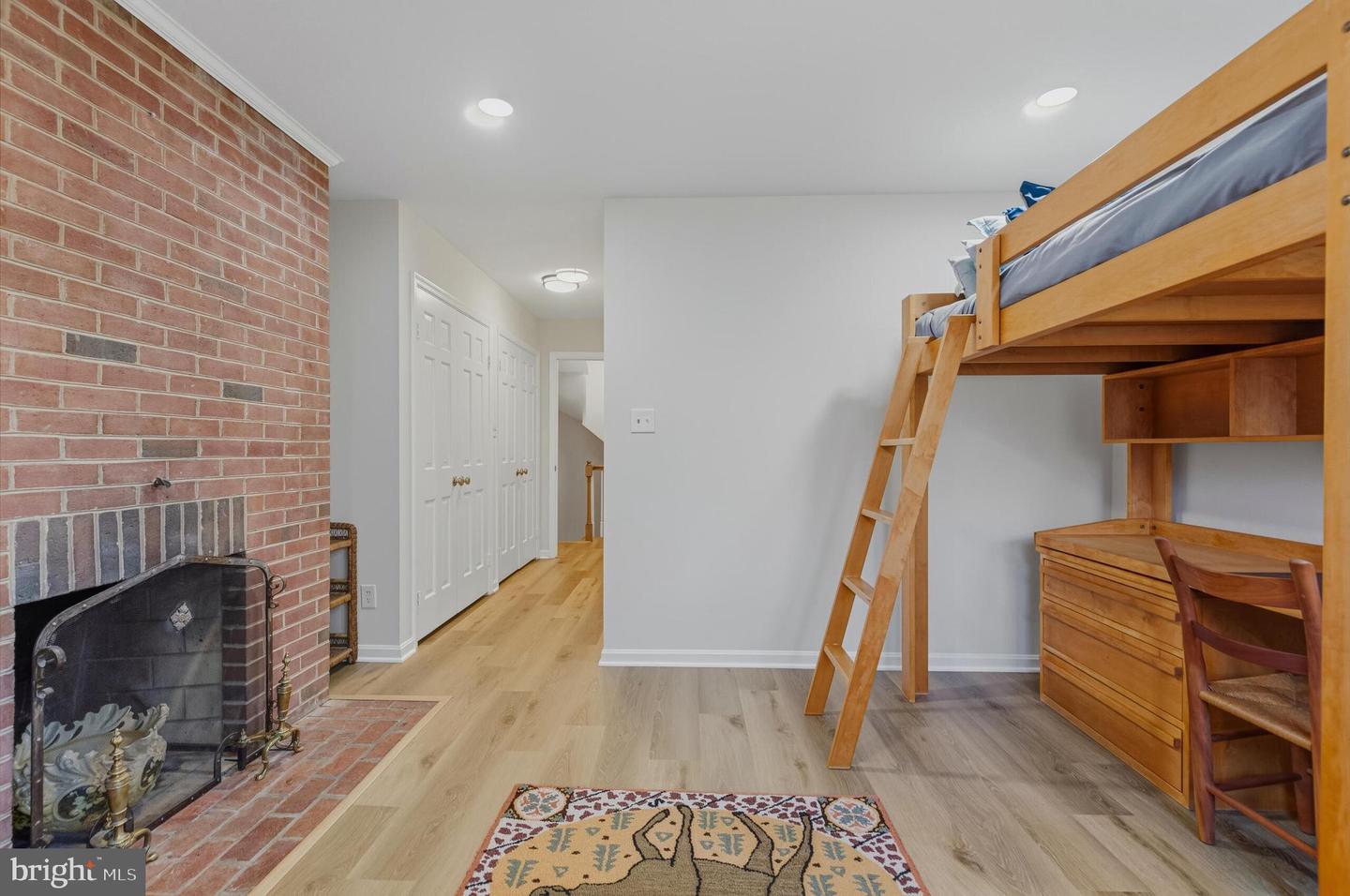 428 S FAIRFAX ST, ALEXANDRIA, Virginia 22314, 3 Bedrooms Bedrooms, ,4 BathroomsBathrooms,Residential,For sale,428 S FAIRFAX ST,VAAX2052282 MLS # VAAX2052282