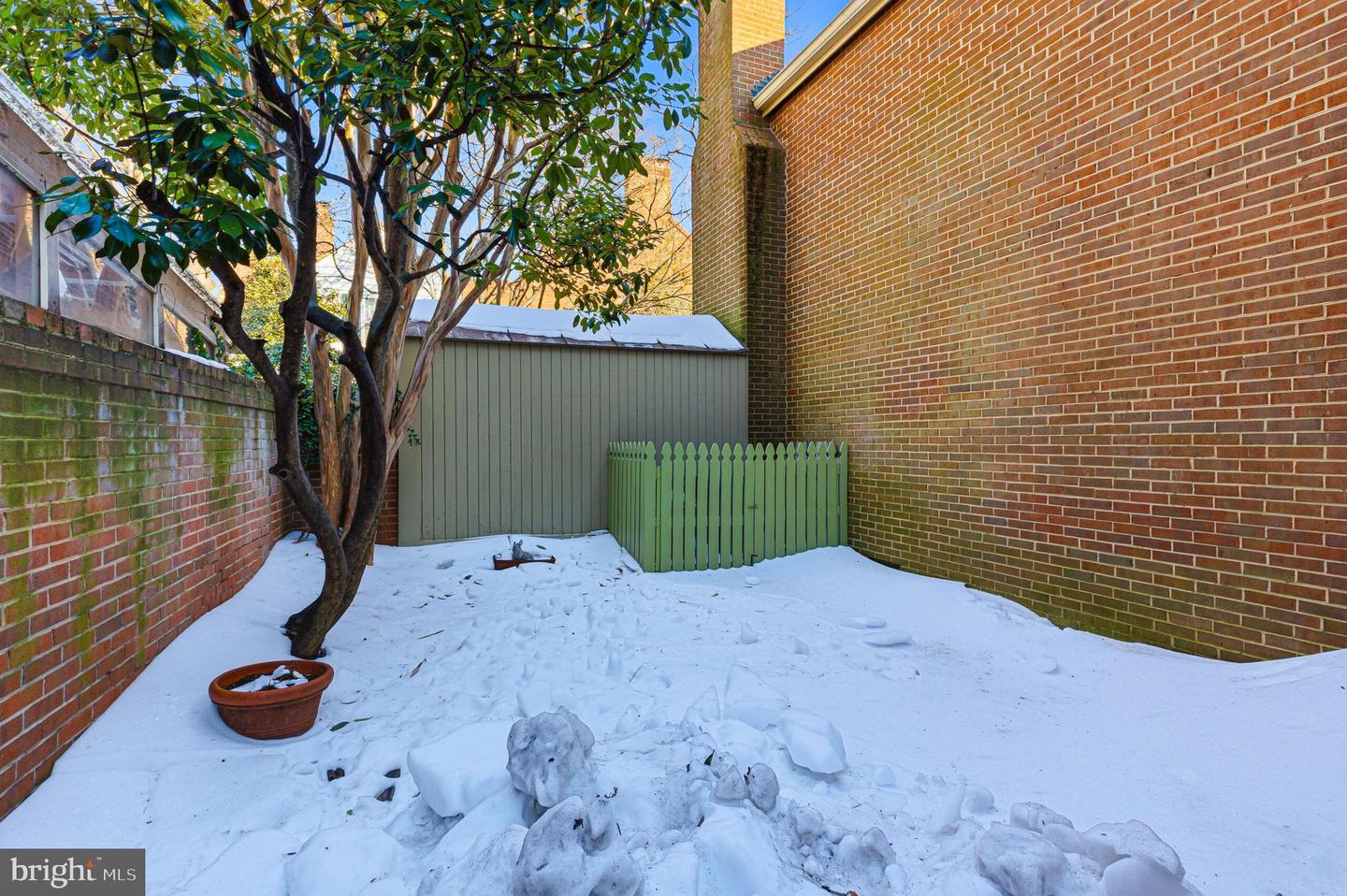 428 S FAIRFAX ST, ALEXANDRIA, Virginia 22314, 3 Bedrooms Bedrooms, ,4 BathroomsBathrooms,Residential,For sale,428 S FAIRFAX ST,VAAX2052282 MLS # VAAX2052282