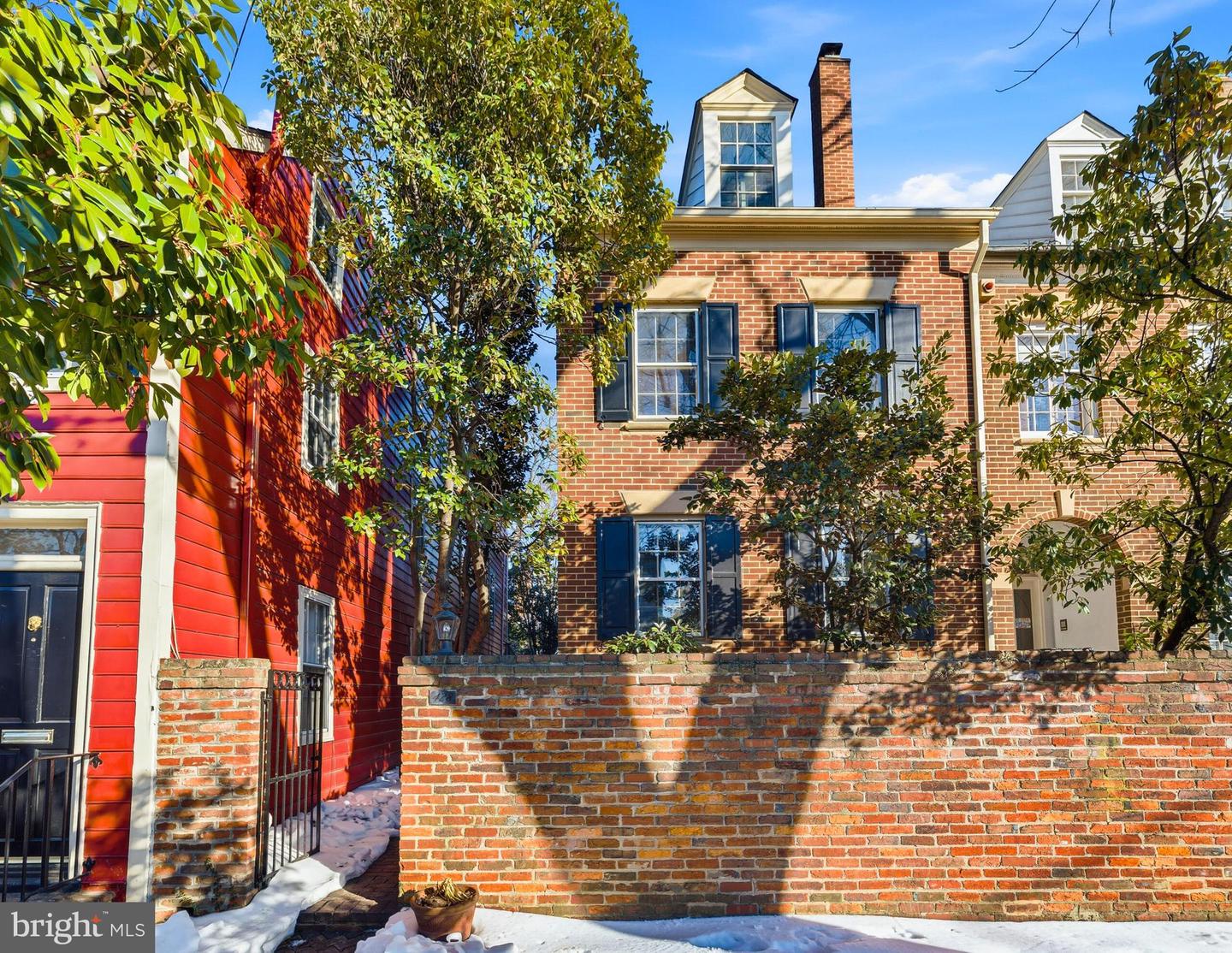 428 S FAIRFAX ST, ALEXANDRIA, Virginia 22314, 3 Bedrooms Bedrooms, ,4 BathroomsBathrooms,Residential,For sale,428 S FAIRFAX ST,VAAX2052282 MLS # VAAX2052282
