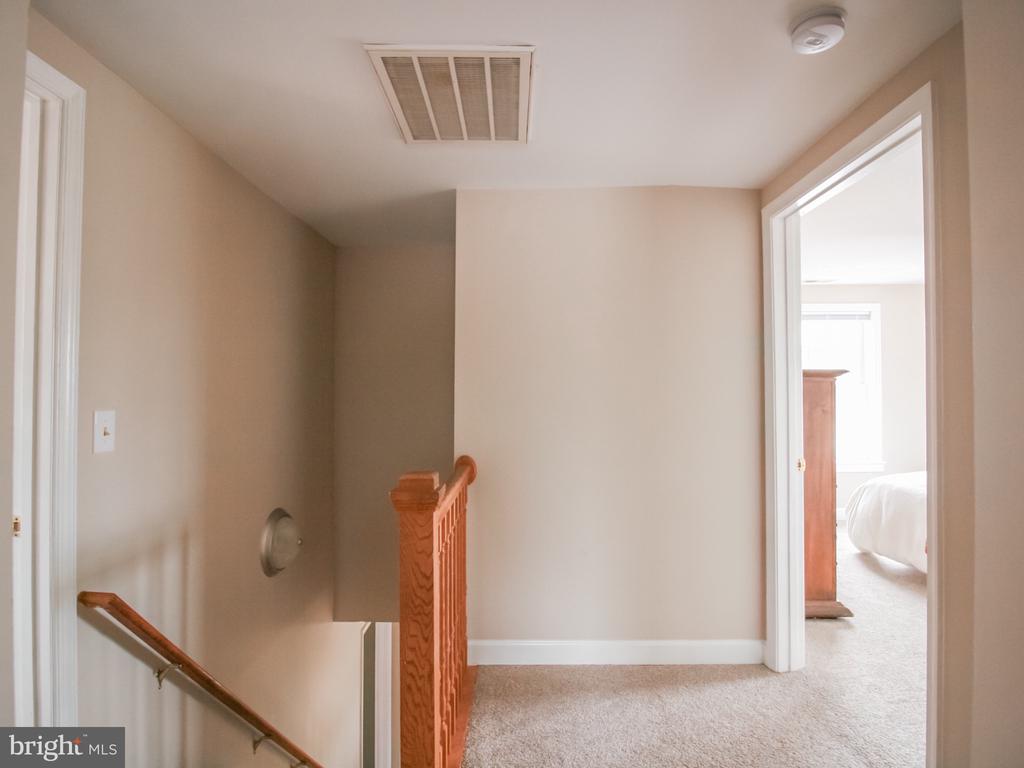 324 MINERAL AVE, MINERAL, Virginia 23117, 3 Bedrooms Bedrooms, ,2 BathroomsBathrooms,Residential,324 MINERAL AVE,VALA2009362 MLS # VALA2009362