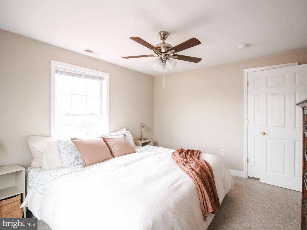 324 MINERAL AVE, MINERAL, Virginia 23117, 3 Bedrooms Bedrooms, ,2 BathroomsBathrooms,Residential,324 MINERAL AVE,VALA2009362 MLS # VALA2009362