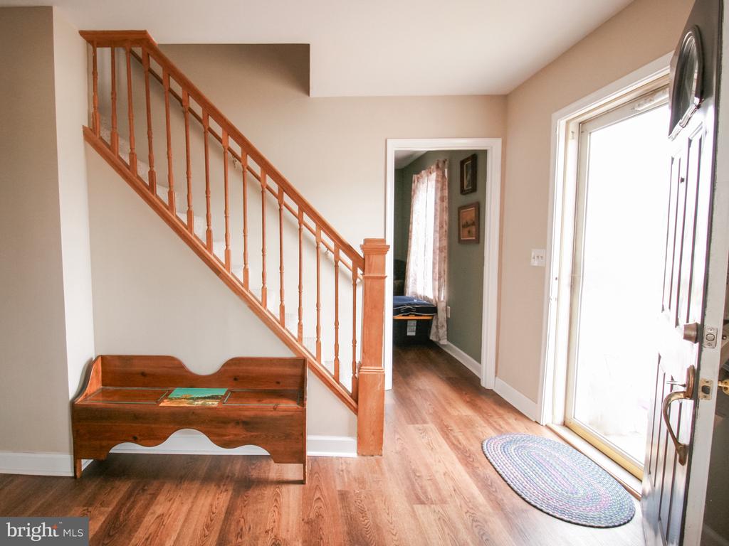 324 MINERAL AVE, MINERAL, Virginia 23117, 3 Bedrooms Bedrooms, ,2 BathroomsBathrooms,Residential,324 MINERAL AVE,VALA2009362 MLS # VALA2009362