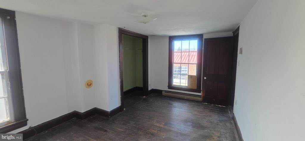 11 BRISTOL AVE, LURAY, Virginia 22835, 3 Bedrooms Bedrooms, ,2 BathroomsBathrooms,Residential,11 BRISTOL AVE,VAPA2006136 MLS # VAPA2006136