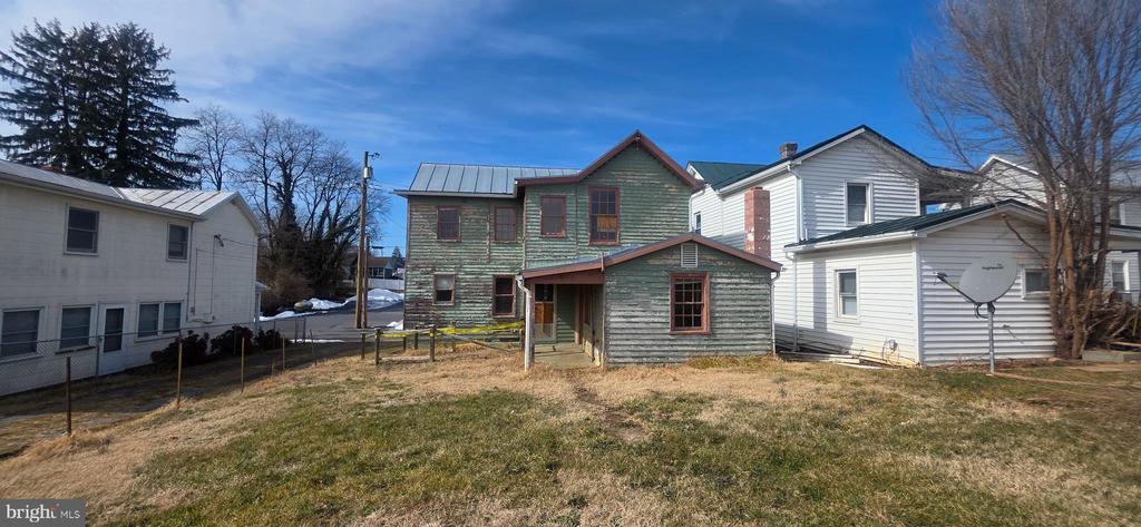 11 BRISTOL AVE, LURAY, Virginia 22835, 3 Bedrooms Bedrooms, ,2 BathroomsBathrooms,Residential,11 BRISTOL AVE,VAPA2006136 MLS # VAPA2006136