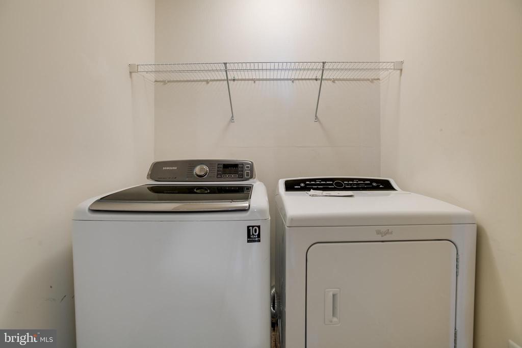 2032 MAGNOLIA CIR, CULPEPER, Virginia 22701, 5 Bedrooms Bedrooms, ,2 BathroomsBathrooms,Residential,2032 MAGNOLIA CIR,VACU2012840 MLS # VACU2012840