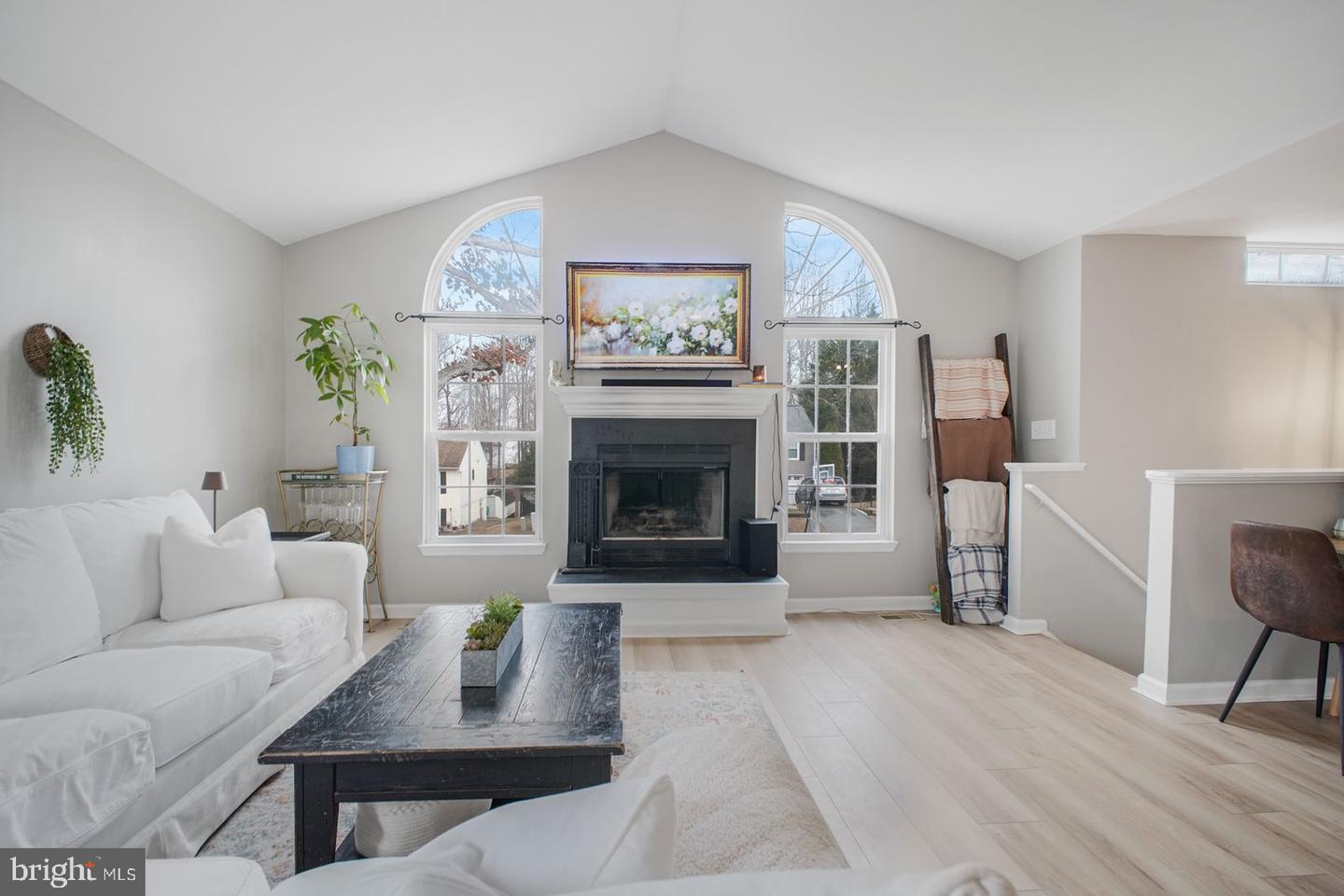 9 BRENTWOOD LN, FREDERICKSBURG, Virginia 22405, 4 Bedrooms Bedrooms, ,3 BathroomsBathrooms,Residential,For sale,9 BRENTWOOD LN,VAST2044762 MLS # VAST2044762