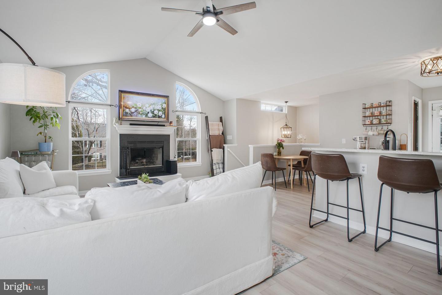 9 BRENTWOOD LN, FREDERICKSBURG, Virginia 22405, 4 Bedrooms Bedrooms, ,3 BathroomsBathrooms,Residential,For sale,9 BRENTWOOD LN,VAST2044762 MLS # VAST2044762