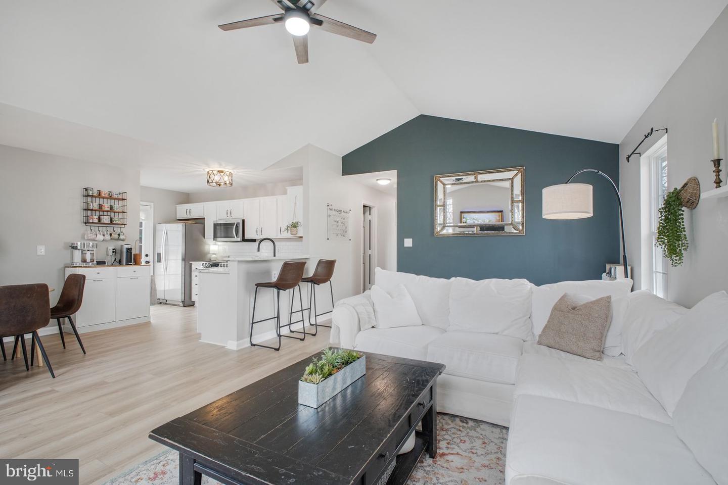 9 BRENTWOOD LN, FREDERICKSBURG, Virginia 22405, 4 Bedrooms Bedrooms, ,3 BathroomsBathrooms,Residential,For sale,9 BRENTWOOD LN,VAST2044762 MLS # VAST2044762