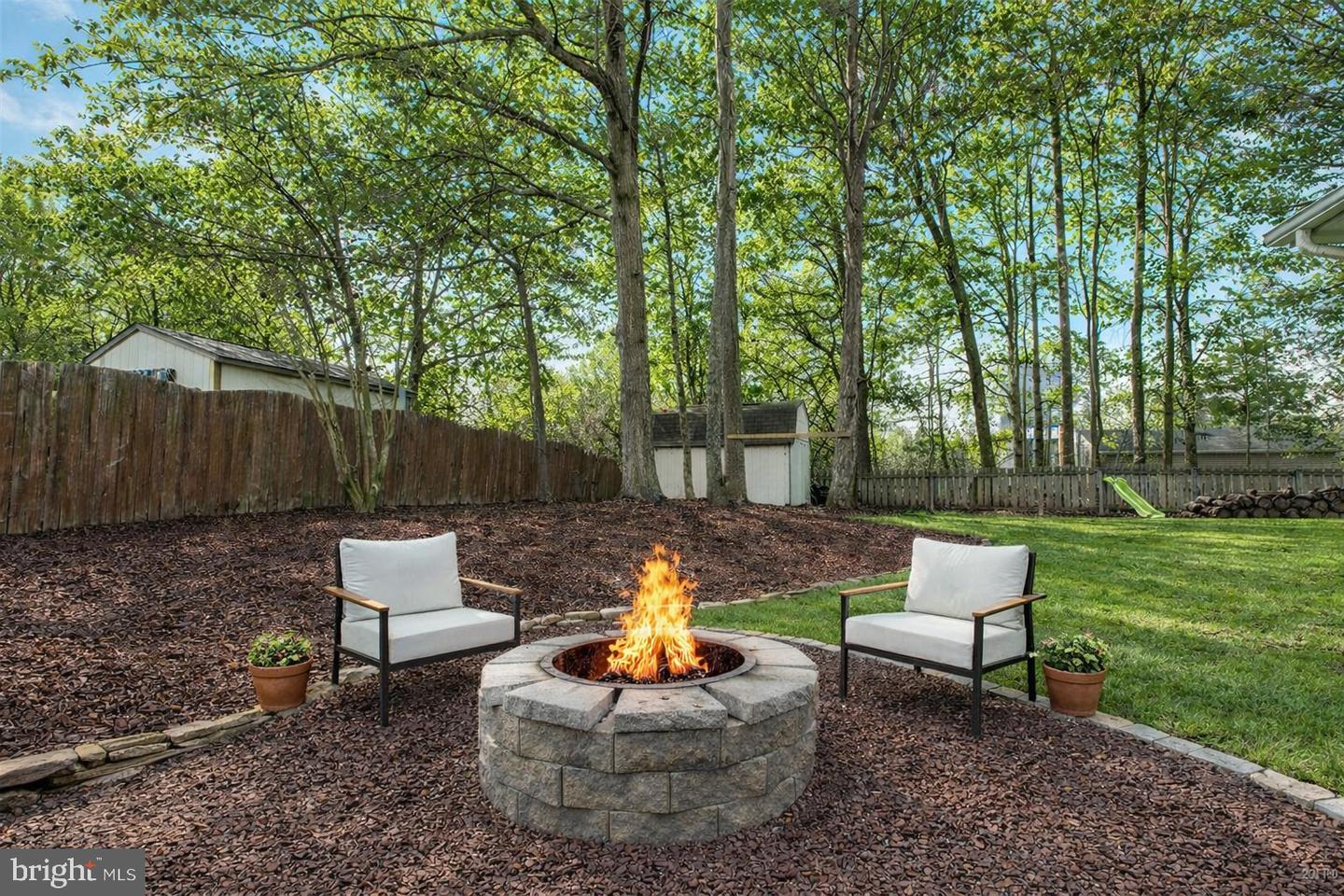 9 BRENTWOOD LN, FREDERICKSBURG, Virginia 22405, 4 Bedrooms Bedrooms, ,3 BathroomsBathrooms,Residential,For sale,9 BRENTWOOD LN,VAST2044762 MLS # VAST2044762