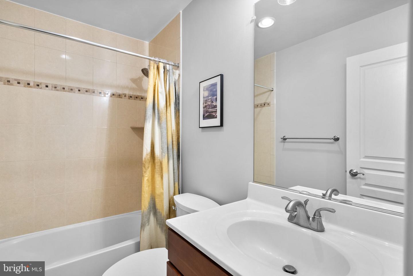 2503 S KENMORE CT, ARLINGTON, Virginia 22206, 4 Bedrooms Bedrooms, ,3 BathroomsBathrooms,Residential,For sale,2503 S KENMORE CT,VAAR2066974 MLS # VAAR2066974