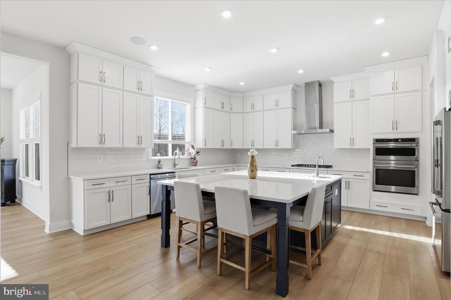 8781 BEECHNUT SPRINGS WAY, MANASSAS, Virginia 20112, 6 Bedrooms Bedrooms, ,5 BathroomsBathrooms,Residential,For sale,8781 BEECHNUT SPRINGS WAY,VAPW2109528 MLS # VAPW2109528