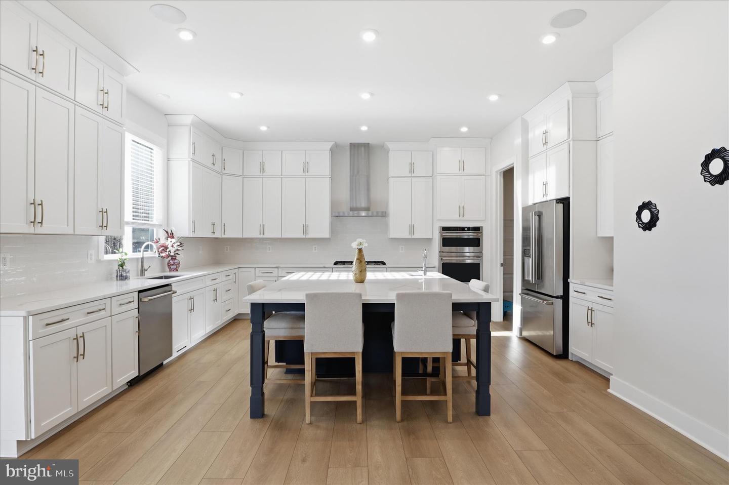 8781 BEECHNUT SPRINGS WAY, MANASSAS, Virginia 20112, 6 Bedrooms Bedrooms, ,5 BathroomsBathrooms,Residential,For sale,8781 BEECHNUT SPRINGS WAY,VAPW2109528 MLS # VAPW2109528