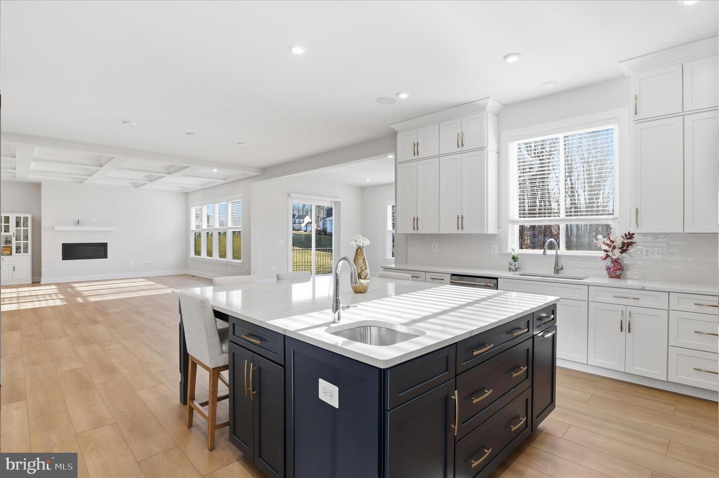 8781 BEECHNUT SPRINGS WAY, MANASSAS, Virginia 20112, 6 Bedrooms Bedrooms, ,5 BathroomsBathrooms,Residential,For sale,8781 BEECHNUT SPRINGS WAY,VAPW2109528 MLS # VAPW2109528