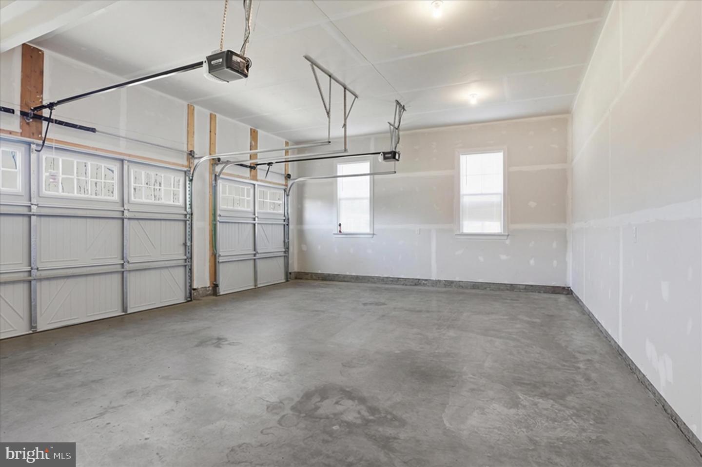 8781 BEECHNUT SPRINGS WAY, MANASSAS, Virginia 20112, 6 Bedrooms Bedrooms, ,5 BathroomsBathrooms,Residential,For sale,8781 BEECHNUT SPRINGS WAY,VAPW2109528 MLS # VAPW2109528