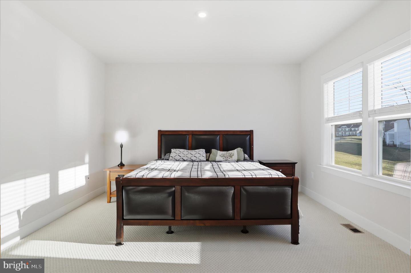 8781 BEECHNUT SPRINGS WAY, MANASSAS, Virginia 20112, 6 Bedrooms Bedrooms, ,5 BathroomsBathrooms,Residential,For sale,8781 BEECHNUT SPRINGS WAY,VAPW2109528 MLS # VAPW2109528