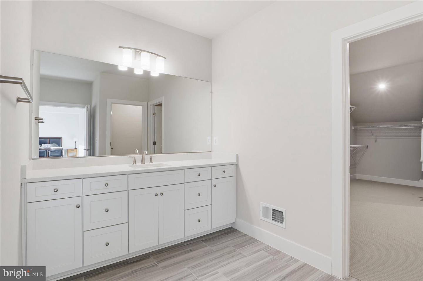 8781 BEECHNUT SPRINGS WAY, MANASSAS, Virginia 20112, 6 Bedrooms Bedrooms, ,5 BathroomsBathrooms,Residential,For sale,8781 BEECHNUT SPRINGS WAY,VAPW2109528 MLS # VAPW2109528