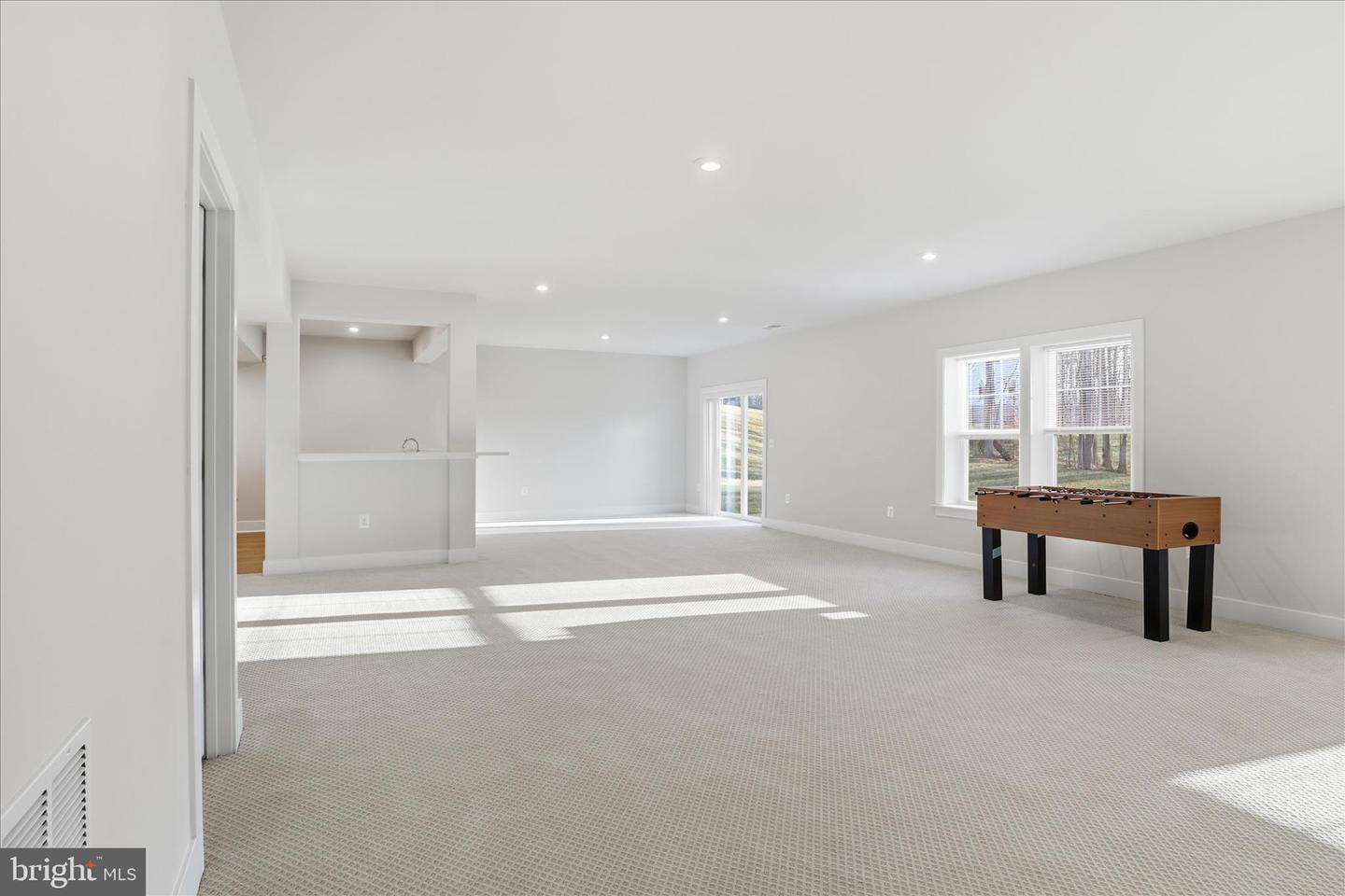 8781 BEECHNUT SPRINGS WAY, MANASSAS, Virginia 20112, 6 Bedrooms Bedrooms, ,5 BathroomsBathrooms,Residential,For sale,8781 BEECHNUT SPRINGS WAY,VAPW2109528 MLS # VAPW2109528