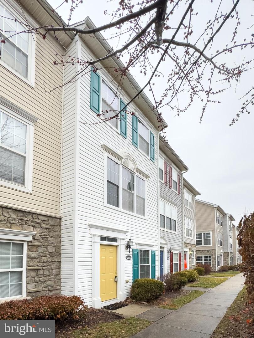 21856 GOODWOOD TER, ASHBURN, Virginia 20147, 2 Bedrooms Bedrooms, ,2 BathroomsBathrooms,Residential,For sale,21856 GOODWOOD TER,VALO2113358 MLS # VALO2113358