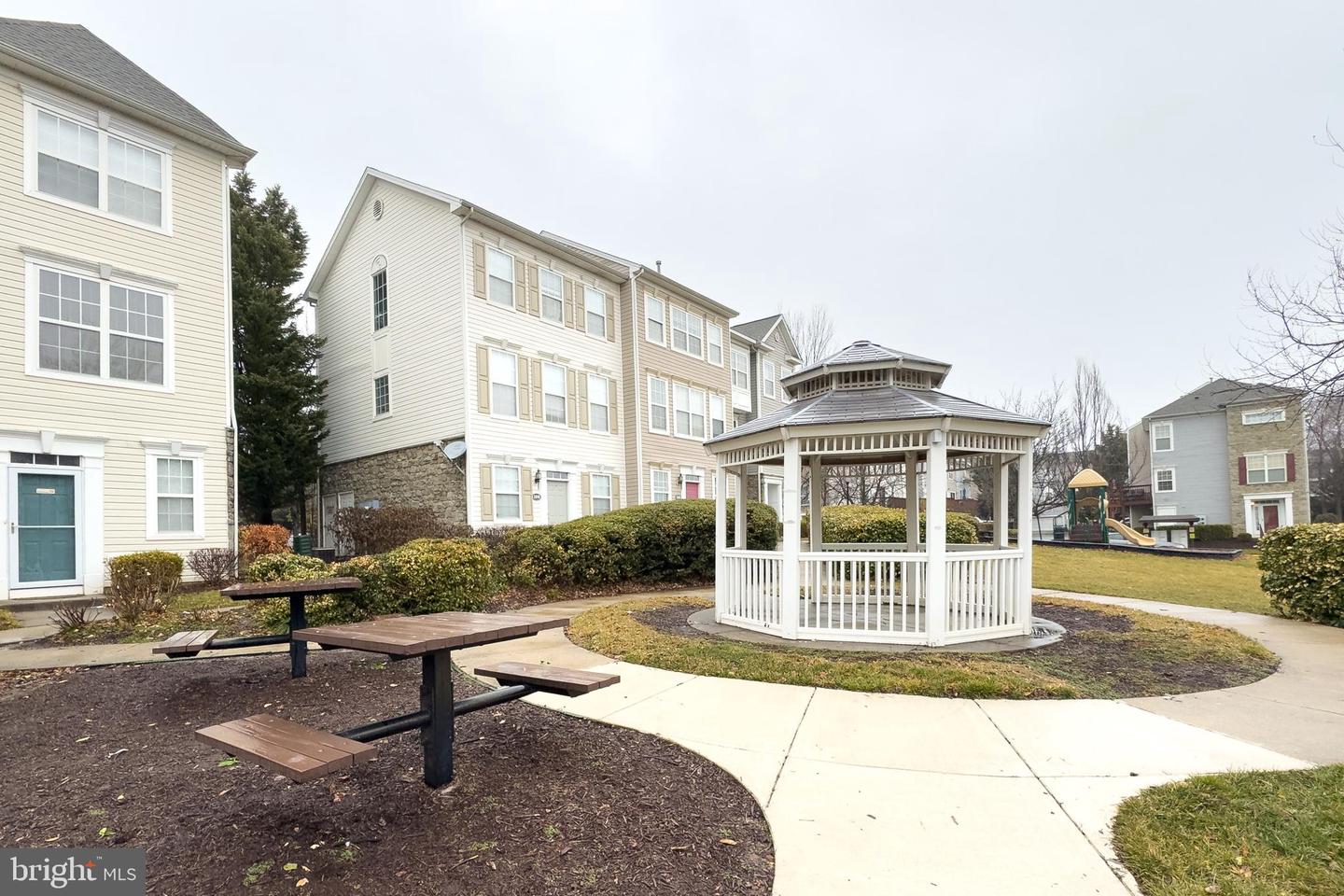 21856 GOODWOOD TER, ASHBURN, Virginia 20147, 2 Bedrooms Bedrooms, ,2 BathroomsBathrooms,Residential,For sale,21856 GOODWOOD TER,VALO2113358 MLS # VALO2113358