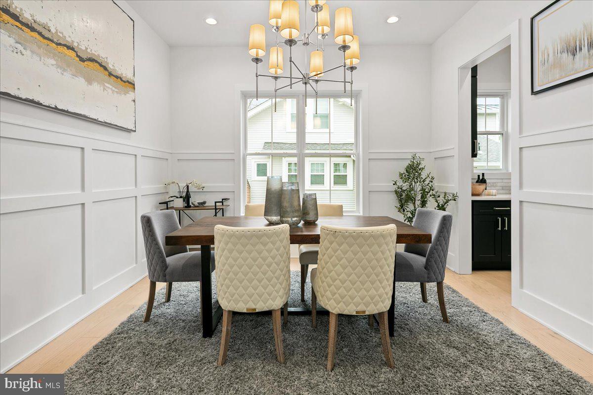 3411 17TH ST N, ARLINGTON, Virginia 22207, 5 Bedrooms Bedrooms, ,4 BathroomsBathrooms,Residential,For sale,3411 17TH ST N,VAAR2067438 MLS # VAAR2067438