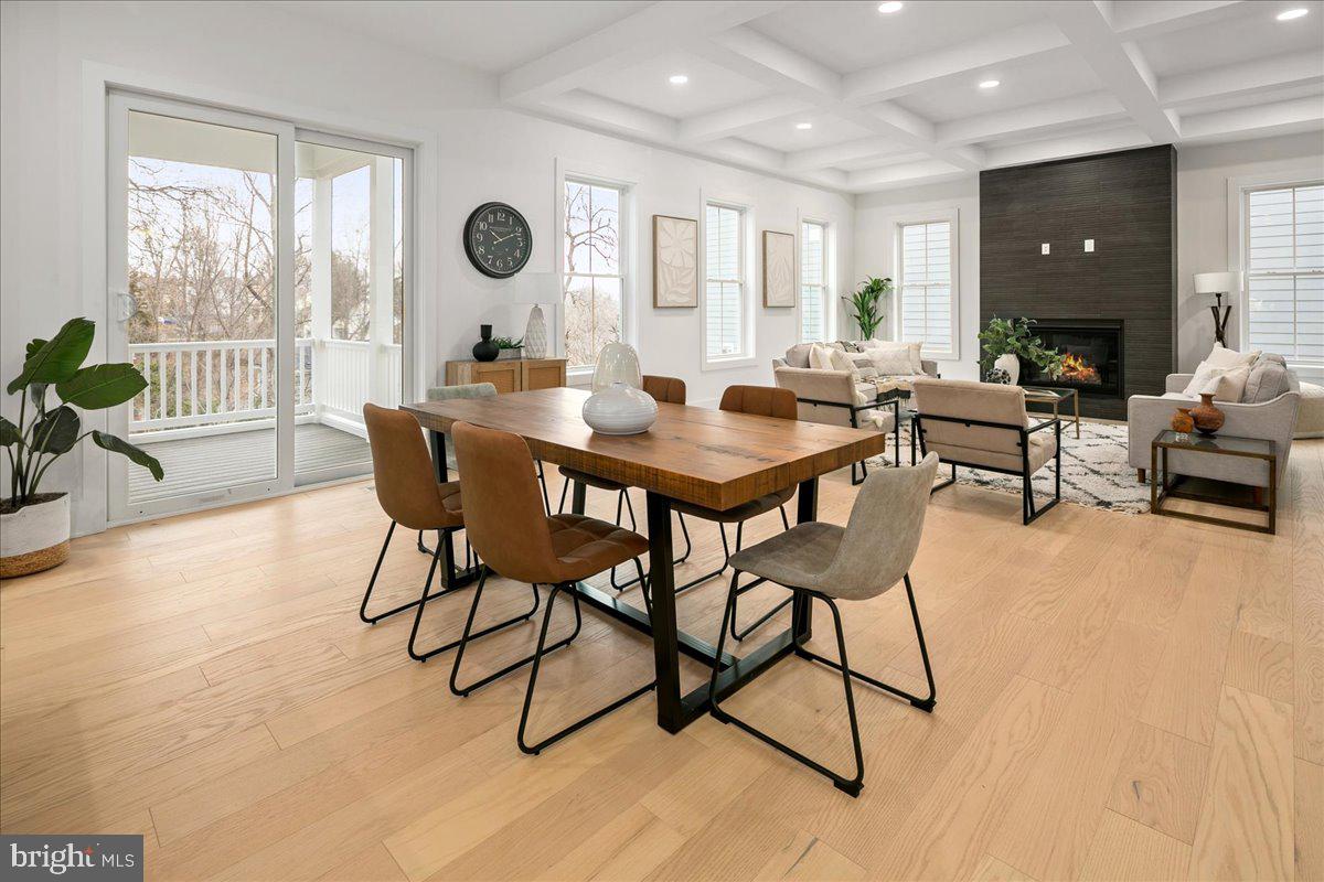 3411 17TH ST N, ARLINGTON, Virginia 22207, 5 Bedrooms Bedrooms, ,4 BathroomsBathrooms,Residential,For sale,3411 17TH ST N,VAAR2067438 MLS # VAAR2067438