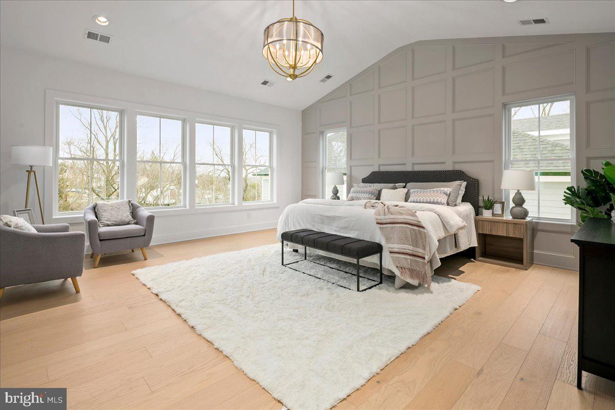 3411 17TH ST N, ARLINGTON, Virginia 22207, 5 Bedrooms Bedrooms, ,4 BathroomsBathrooms,Residential,For sale,3411 17TH ST N,VAAR2067438 MLS # VAAR2067438