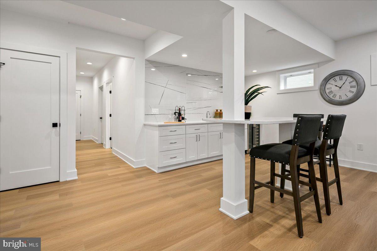 3411 17TH ST N, ARLINGTON, Virginia 22207, 5 Bedrooms Bedrooms, ,4 BathroomsBathrooms,Residential,For sale,3411 17TH ST N,VAAR2067438 MLS # VAAR2067438