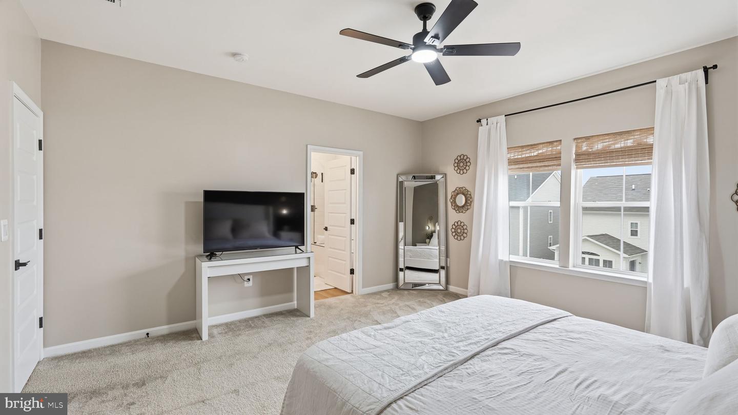 416 SMOKEBUSH DR, STAFFORD, Virginia 22554, 4 Bedrooms Bedrooms, ,3 BathroomsBathrooms,Residential,For sale,416 SMOKEBUSH DR,VAST2045078 MLS # VAST2045078