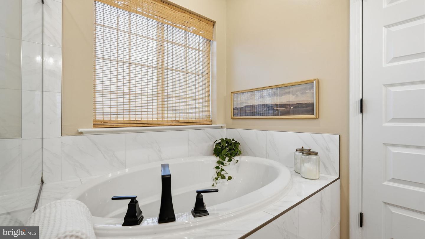 416 SMOKEBUSH DR, STAFFORD, Virginia 22554, 4 Bedrooms Bedrooms, ,3 BathroomsBathrooms,Residential,For sale,416 SMOKEBUSH DR,VAST2045078 MLS # VAST2045078