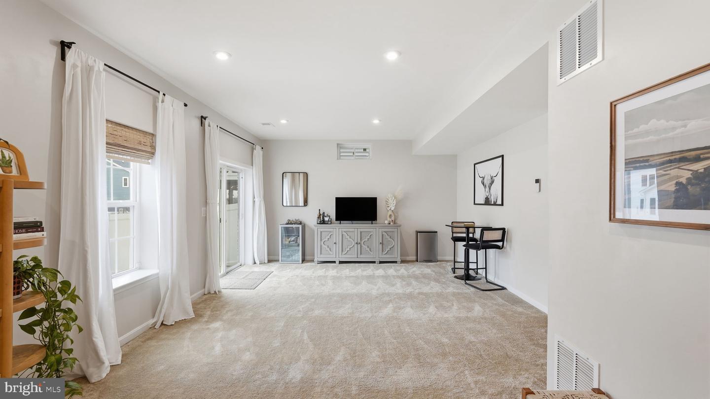 416 SMOKEBUSH DR, STAFFORD, Virginia 22554, 4 Bedrooms Bedrooms, ,3 BathroomsBathrooms,Residential,For sale,416 SMOKEBUSH DR,VAST2045078 MLS # VAST2045078