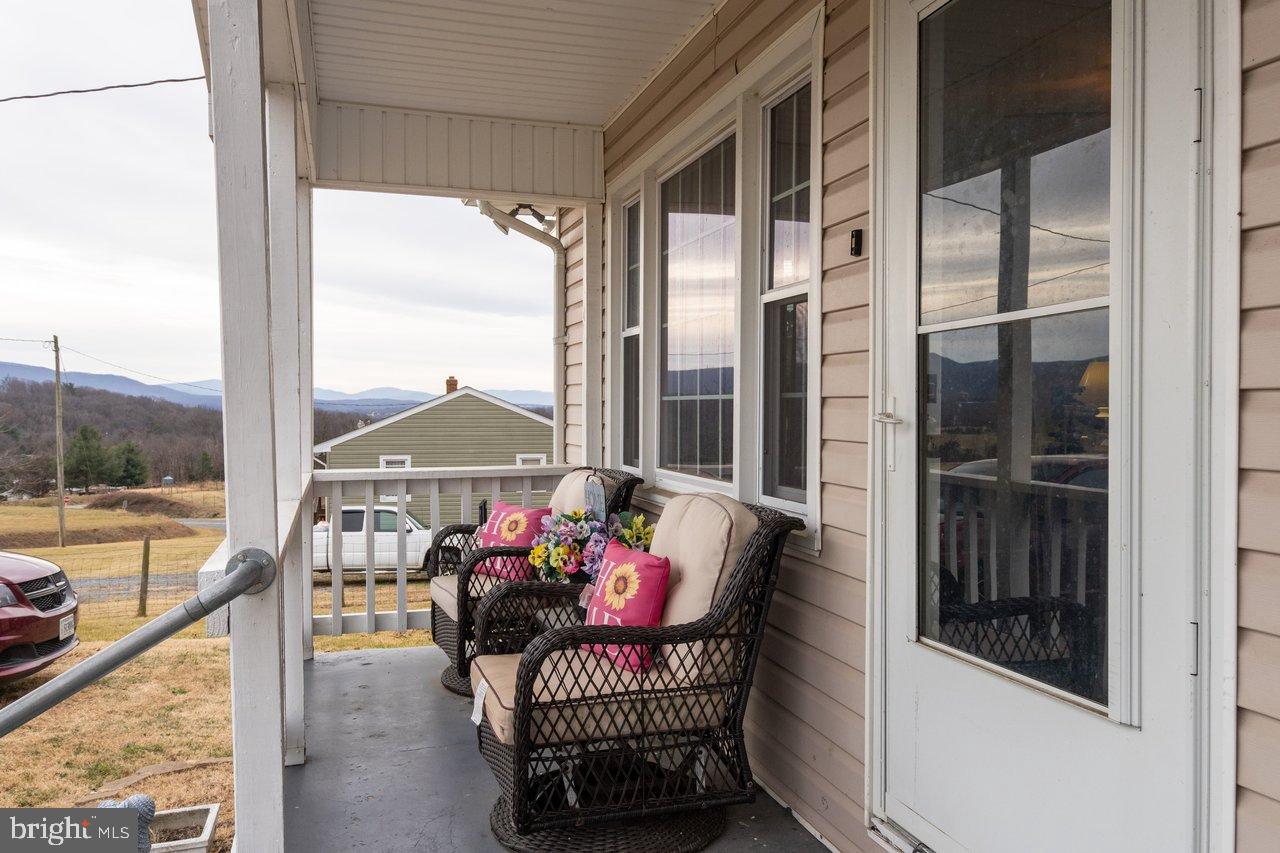 1204 BATTLECREEK RD, STANLEY, Virginia 22851, 3 Bedrooms Bedrooms, 7 Rooms Rooms,1 BathroomBathrooms,Residential,For sale,1204 BATTLECREEK RD,VAPA2005852 MLS # VAPA2005852