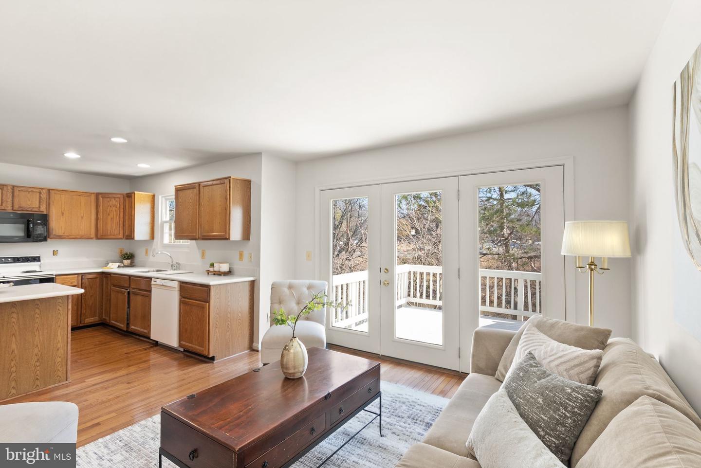 2709 BARONHURST DR, VIENNA, Virginia 22181, 3 Bedrooms Bedrooms, ,2 BathroomsBathrooms,Residential,For sale,2709 BARONHURST DR,VAFX2284912 MLS # VAFX2284912