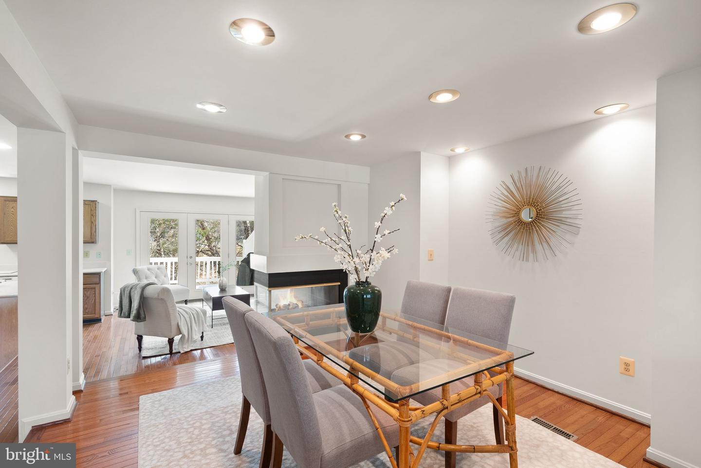 2709 BARONHURST DR, VIENNA, Virginia 22181, 3 Bedrooms Bedrooms, ,2 BathroomsBathrooms,Residential,For sale,2709 BARONHURST DR,VAFX2284912 MLS # VAFX2284912