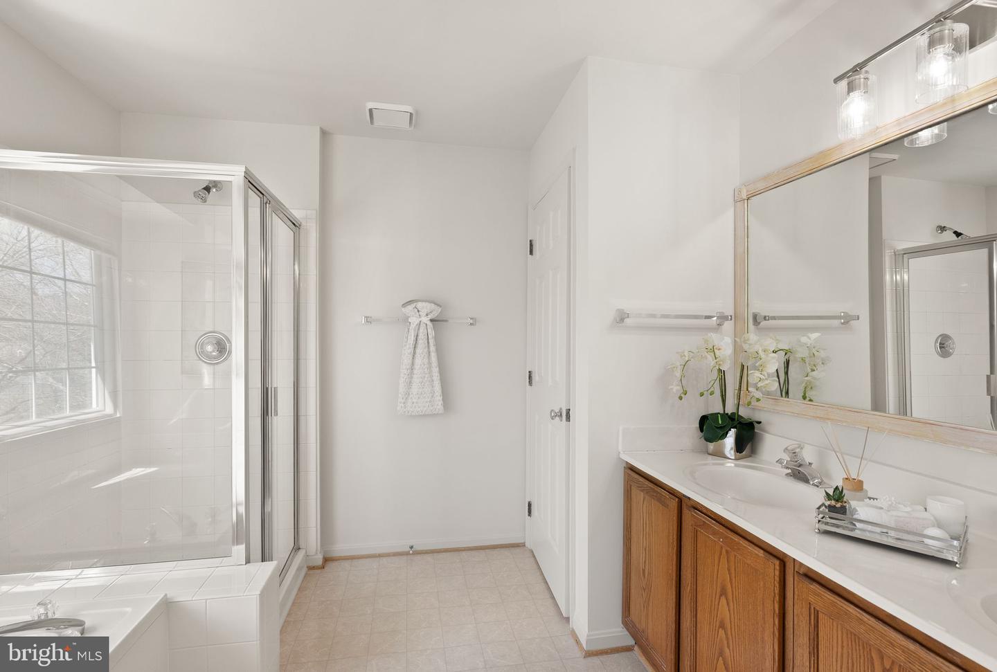 2709 BARONHURST DR, VIENNA, Virginia 22181, 3 Bedrooms Bedrooms, ,2 BathroomsBathrooms,Residential,For sale,2709 BARONHURST DR,VAFX2284912 MLS # VAFX2284912