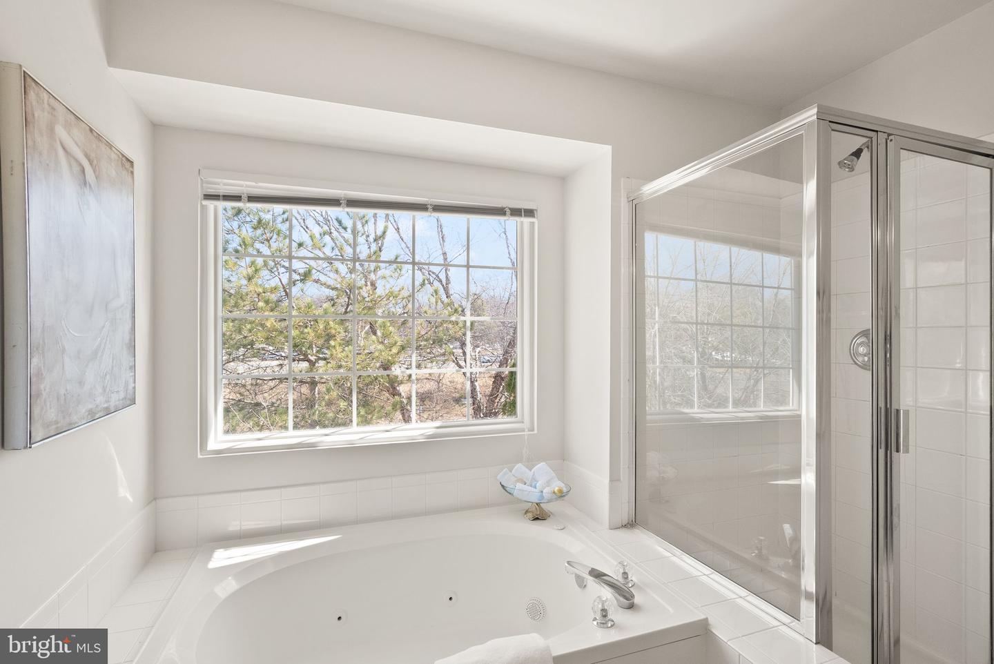 2709 BARONHURST DR, VIENNA, Virginia 22181, 3 Bedrooms Bedrooms, ,2 BathroomsBathrooms,Residential,For sale,2709 BARONHURST DR,VAFX2284912 MLS # VAFX2284912