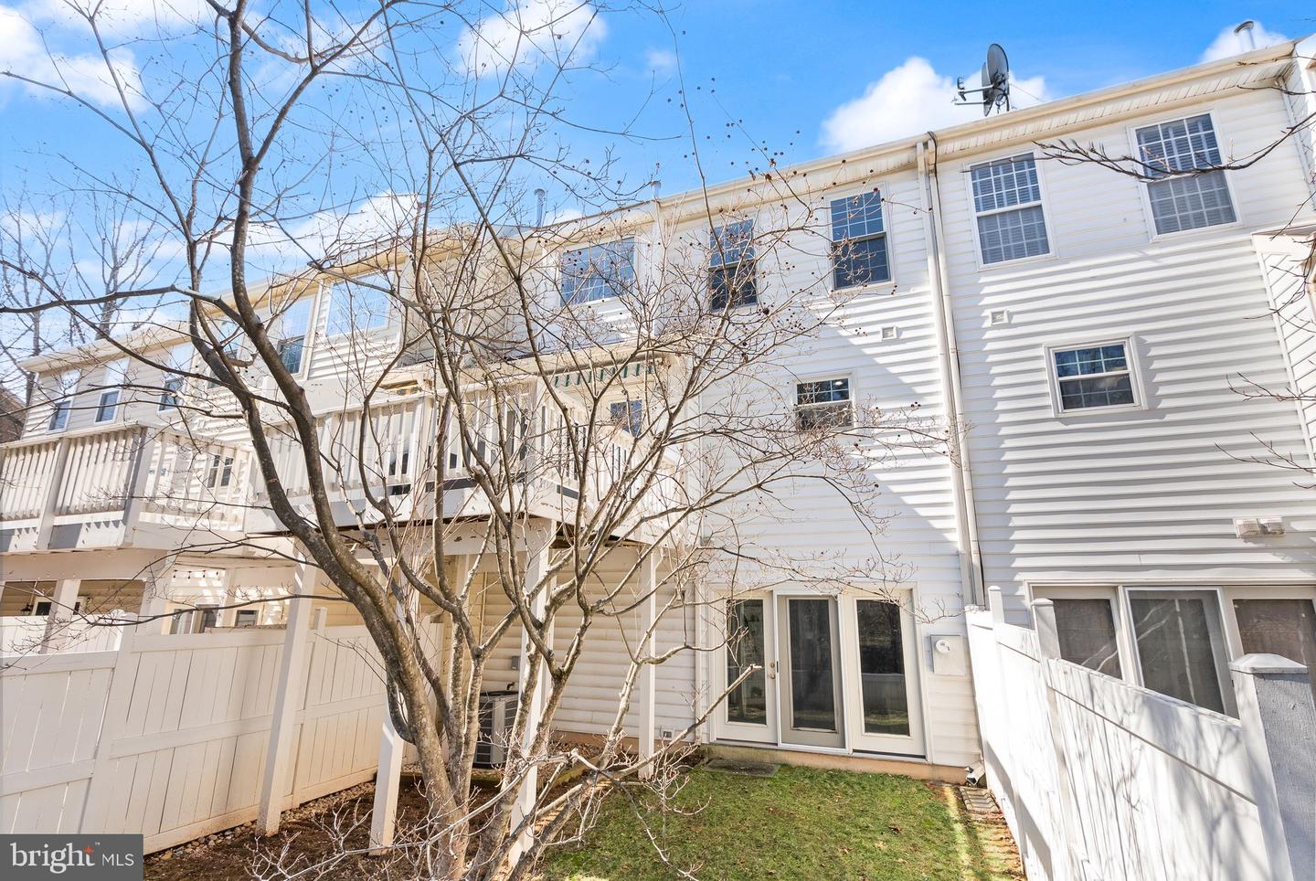 2709 BARONHURST DR, VIENNA, Virginia 22181, 3 Bedrooms Bedrooms, ,2 BathroomsBathrooms,Residential,For sale,2709 BARONHURST DR,VAFX2284912 MLS # VAFX2284912