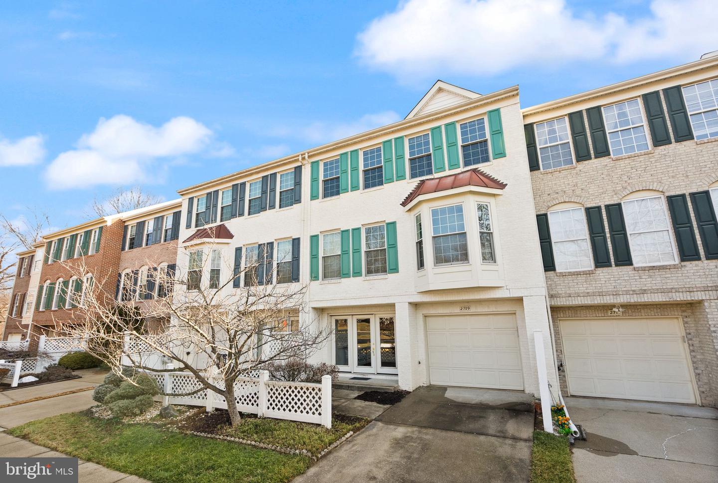 2709 BARONHURST DR, VIENNA, Virginia 22181, 3 Bedrooms Bedrooms, ,2 BathroomsBathrooms,Residential,For sale,2709 BARONHURST DR,VAFX2284912 MLS # VAFX2284912