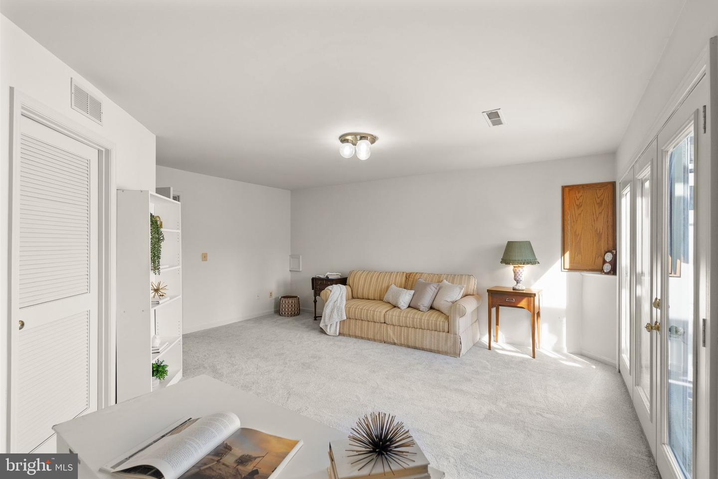 2709 BARONHURST DR, VIENNA, Virginia 22181, 3 Bedrooms Bedrooms, ,2 BathroomsBathrooms,Residential,For sale,2709 BARONHURST DR,VAFX2284912 MLS # VAFX2284912