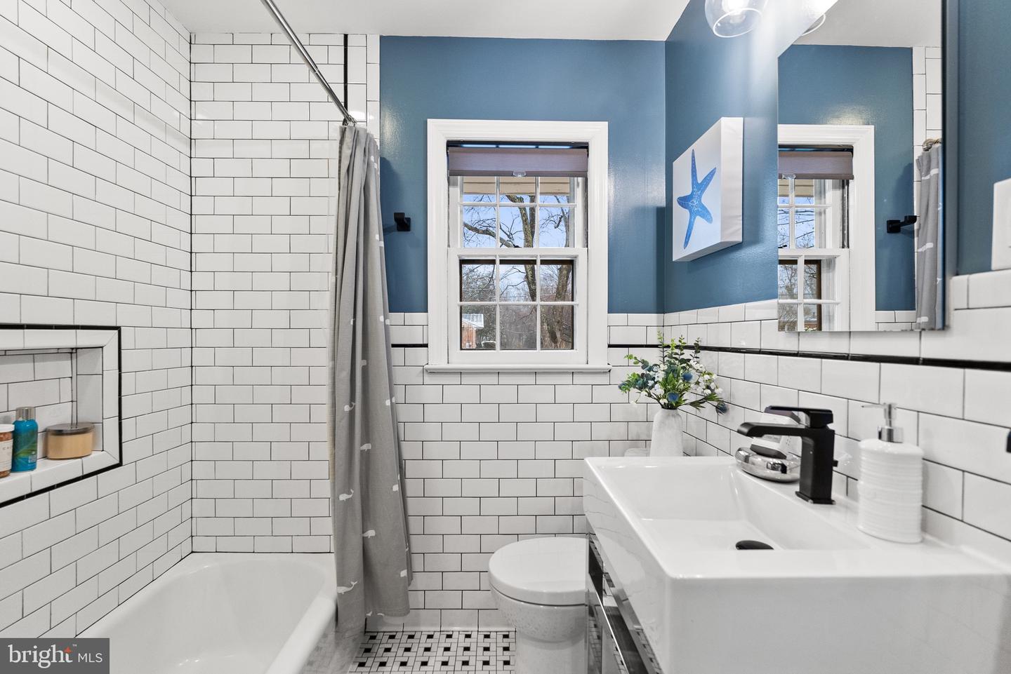 7911 BAINBRIDGE RD, ALEXANDRIA, Virginia 22308, 3 Bedrooms Bedrooms, ,2 BathroomsBathrooms,Residential,For sale,7911 BAINBRIDGE RD,VAFX2285332 MLS # VAFX2285332