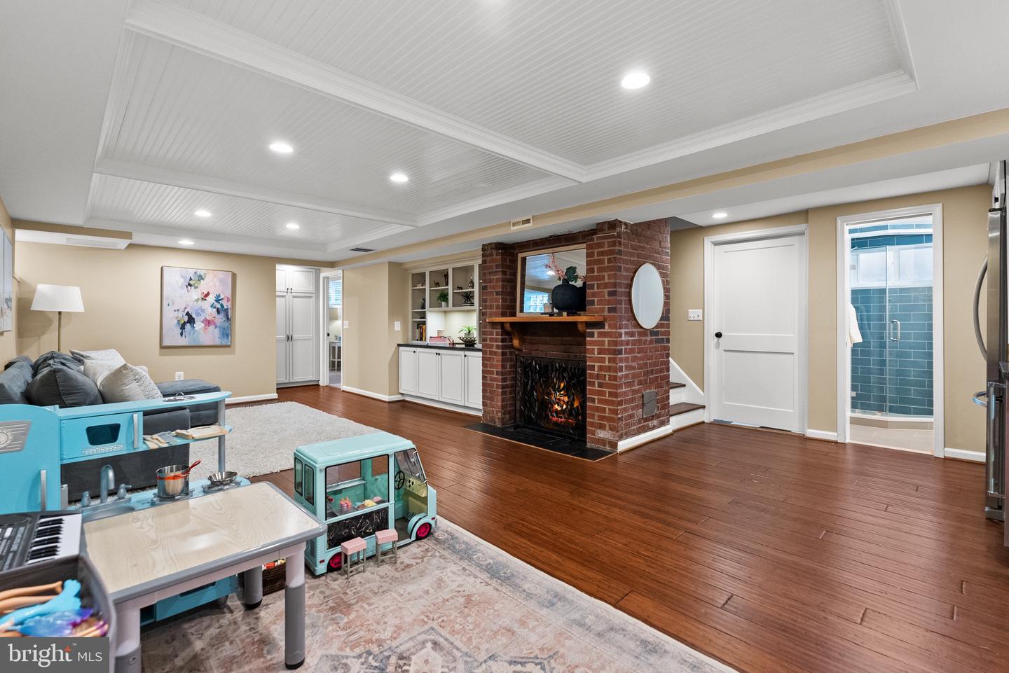 7911 BAINBRIDGE RD, ALEXANDRIA, Virginia 22308, 3 Bedrooms Bedrooms, ,2 BathroomsBathrooms,Residential,For sale,7911 BAINBRIDGE RD,VAFX2285332 MLS # VAFX2285332