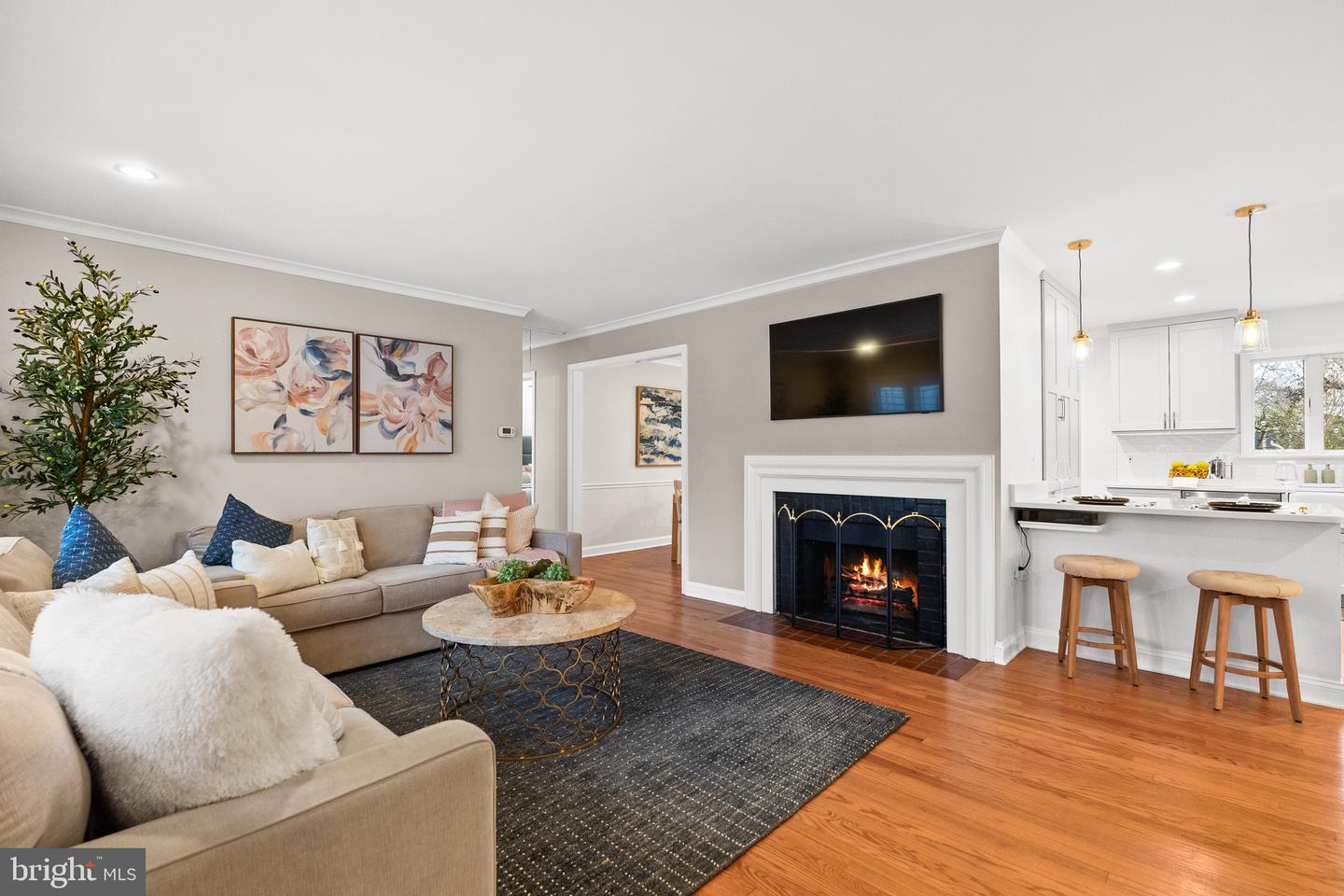 7911 BAINBRIDGE RD, ALEXANDRIA, Virginia 22308, 3 Bedrooms Bedrooms, ,2 BathroomsBathrooms,Residential,For sale,7911 BAINBRIDGE RD,VAFX2285332 MLS # VAFX2285332