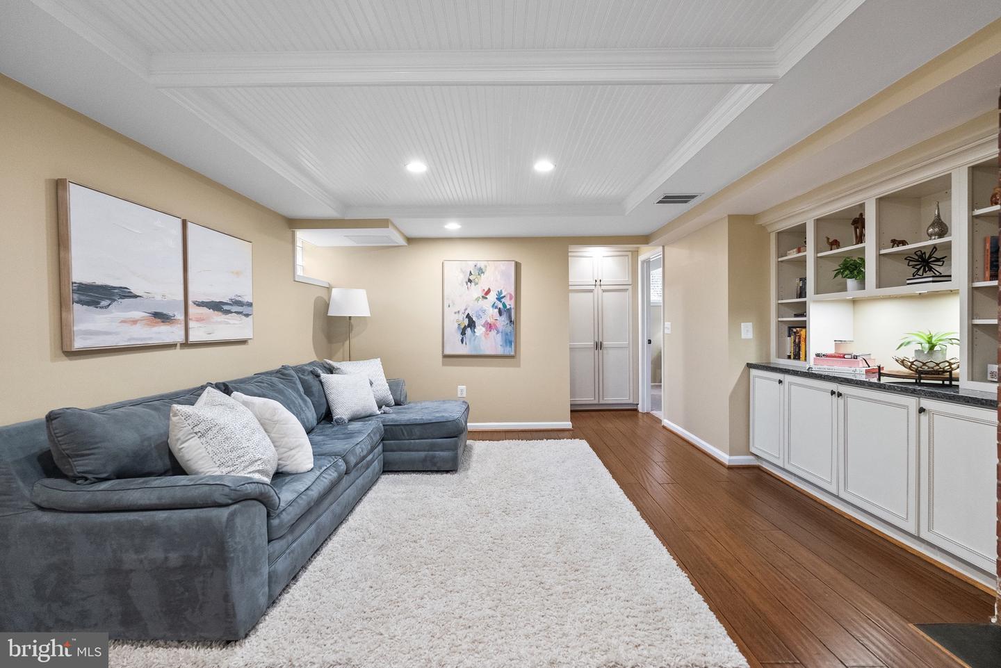 7911 BAINBRIDGE RD, ALEXANDRIA, Virginia 22308, 3 Bedrooms Bedrooms, ,2 BathroomsBathrooms,Residential,For sale,7911 BAINBRIDGE RD,VAFX2285332 MLS # VAFX2285332