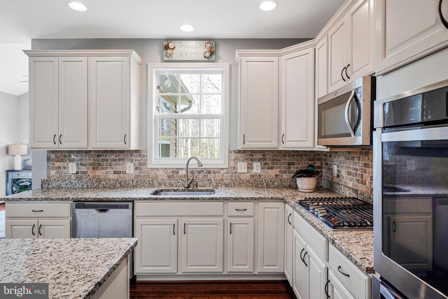 40 EVANSTON CT, STAFFORD, Virginia 22556, 4 Bedrooms Bedrooms, ,3 BathroomsBathrooms,Residential,For sale,40 EVANSTON CT,VAST2045342 MLS # VAST2045342