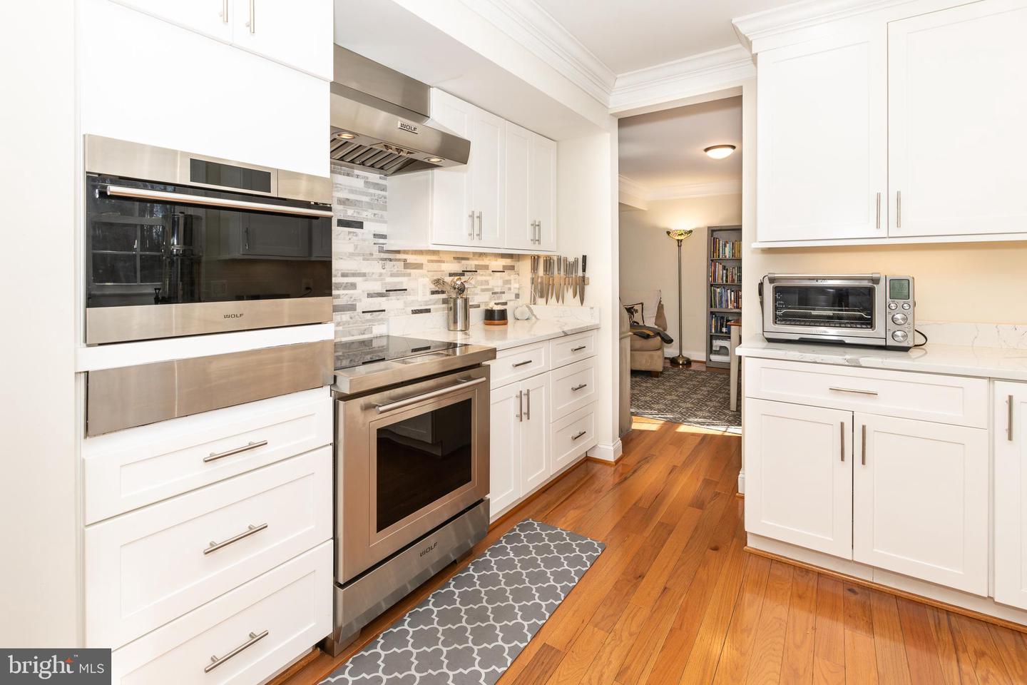 9813 FOSBAK DR, VIENNA, Virginia 22182, 5 Bedrooms Bedrooms, ,4 BathroomsBathrooms,Residential,For sale,9813 FOSBAK DR,VAFX2285590 MLS # VAFX2285590