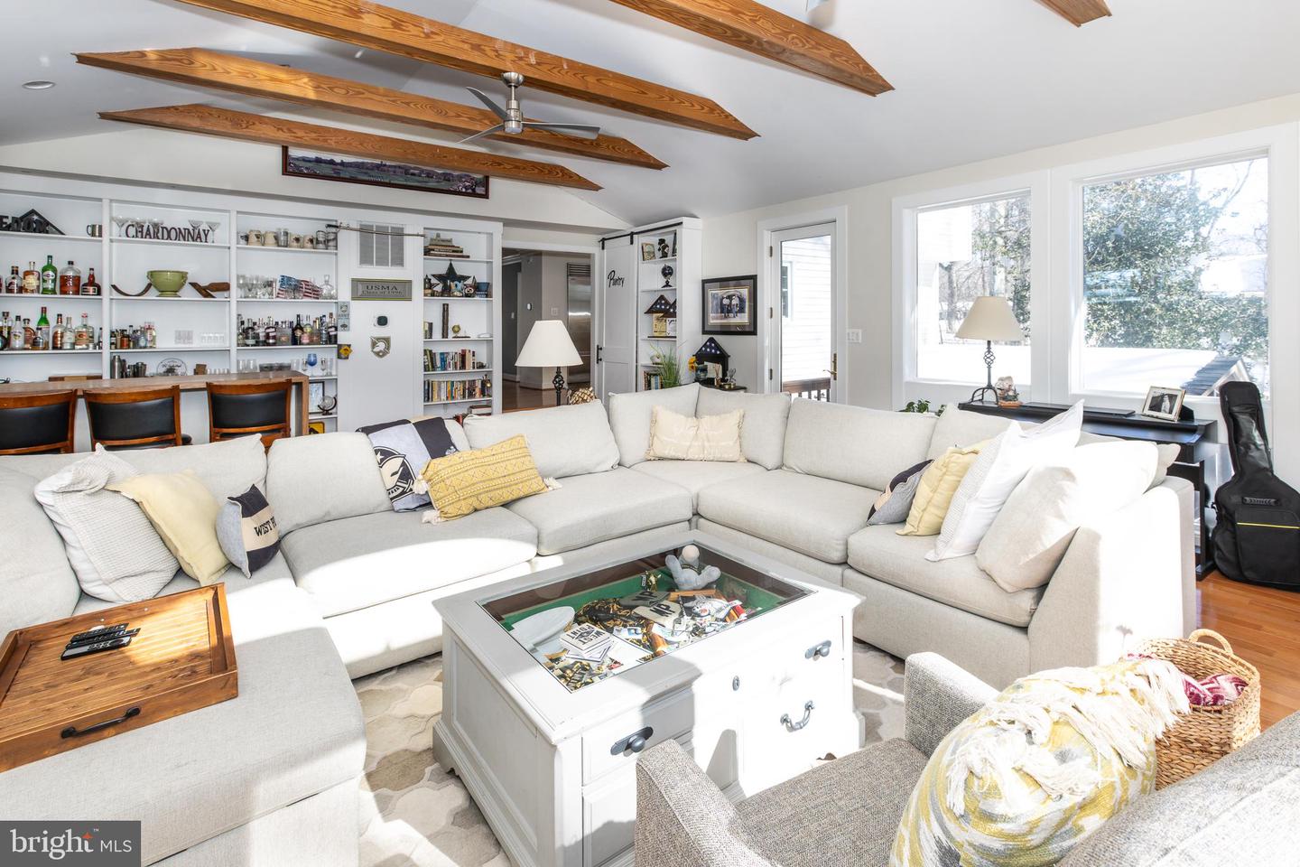 9813 FOSBAK DR, VIENNA, Virginia 22182, 5 Bedrooms Bedrooms, ,4 BathroomsBathrooms,Residential,For sale,9813 FOSBAK DR,VAFX2285590 MLS # VAFX2285590